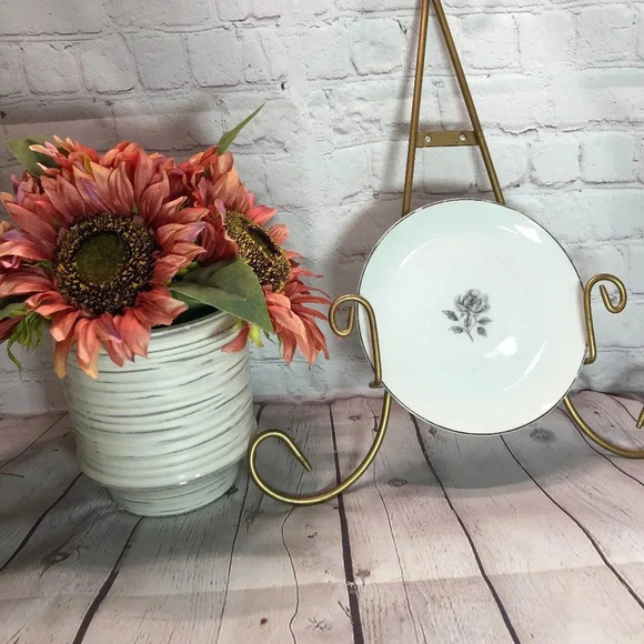 Vintage International fine china Allure 6036 bread and butter plate - Picture 1 of 6